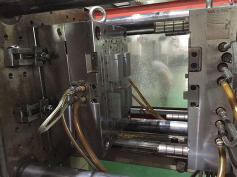 injection mold shrinkage test